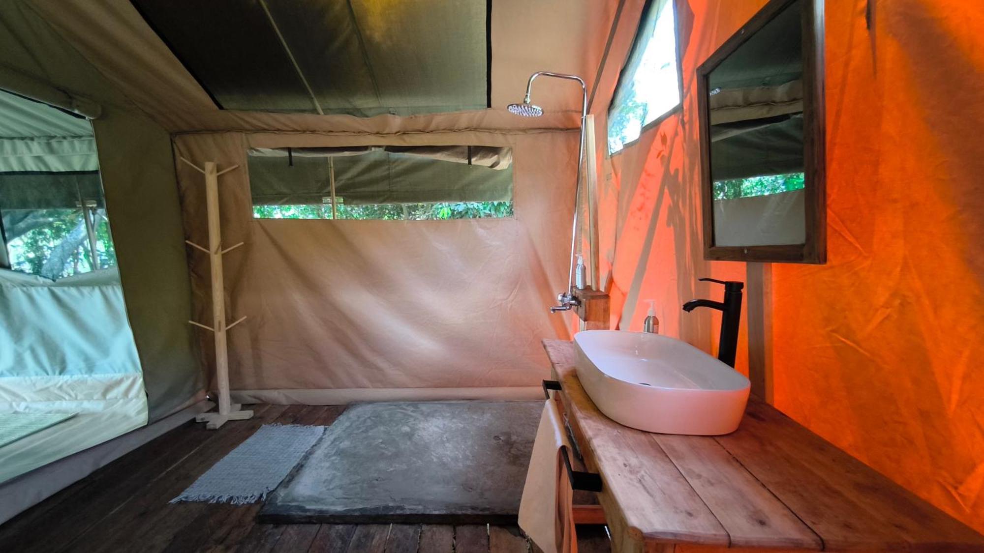 Julia'S River Camp Talek Ngoại thất bức ảnh